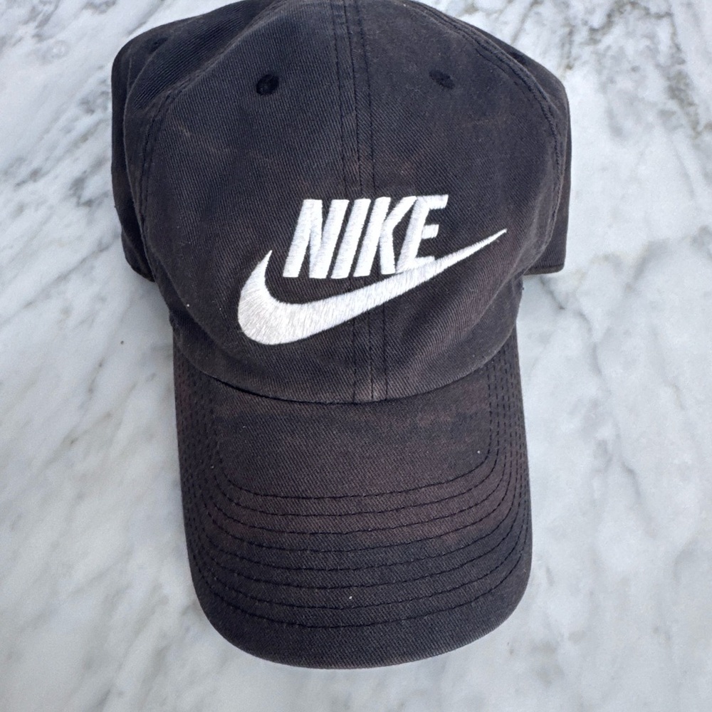 Nike Classic Black Hat